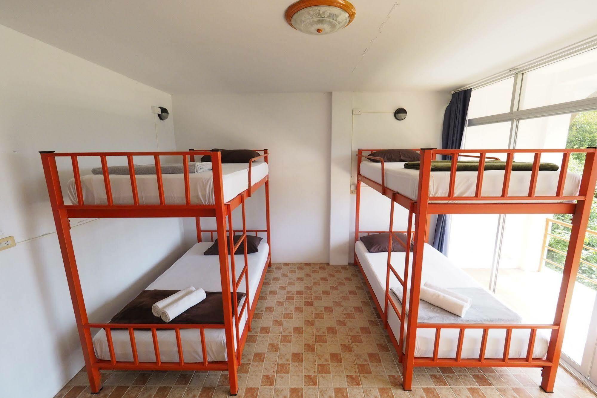 Fan Dee Hostel Ko Lanta Екстериор снимка