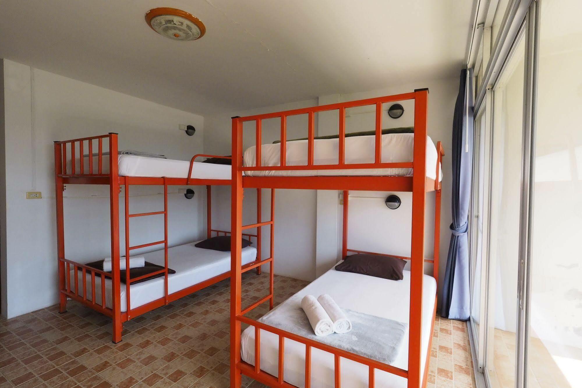 Fan Dee Hostel Ko Lanta Екстериор снимка