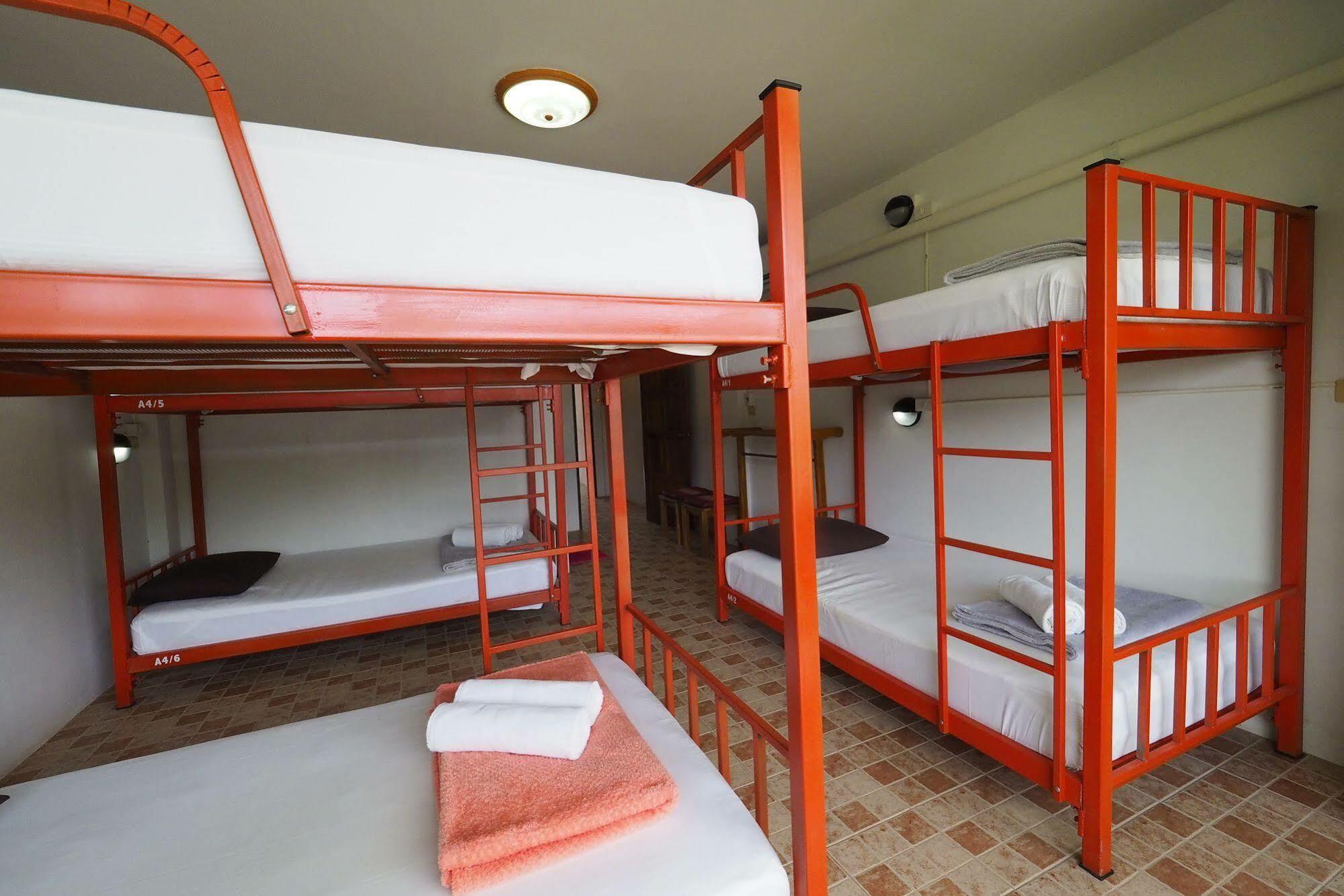 Fan Dee Hostel Ko Lanta Екстериор снимка