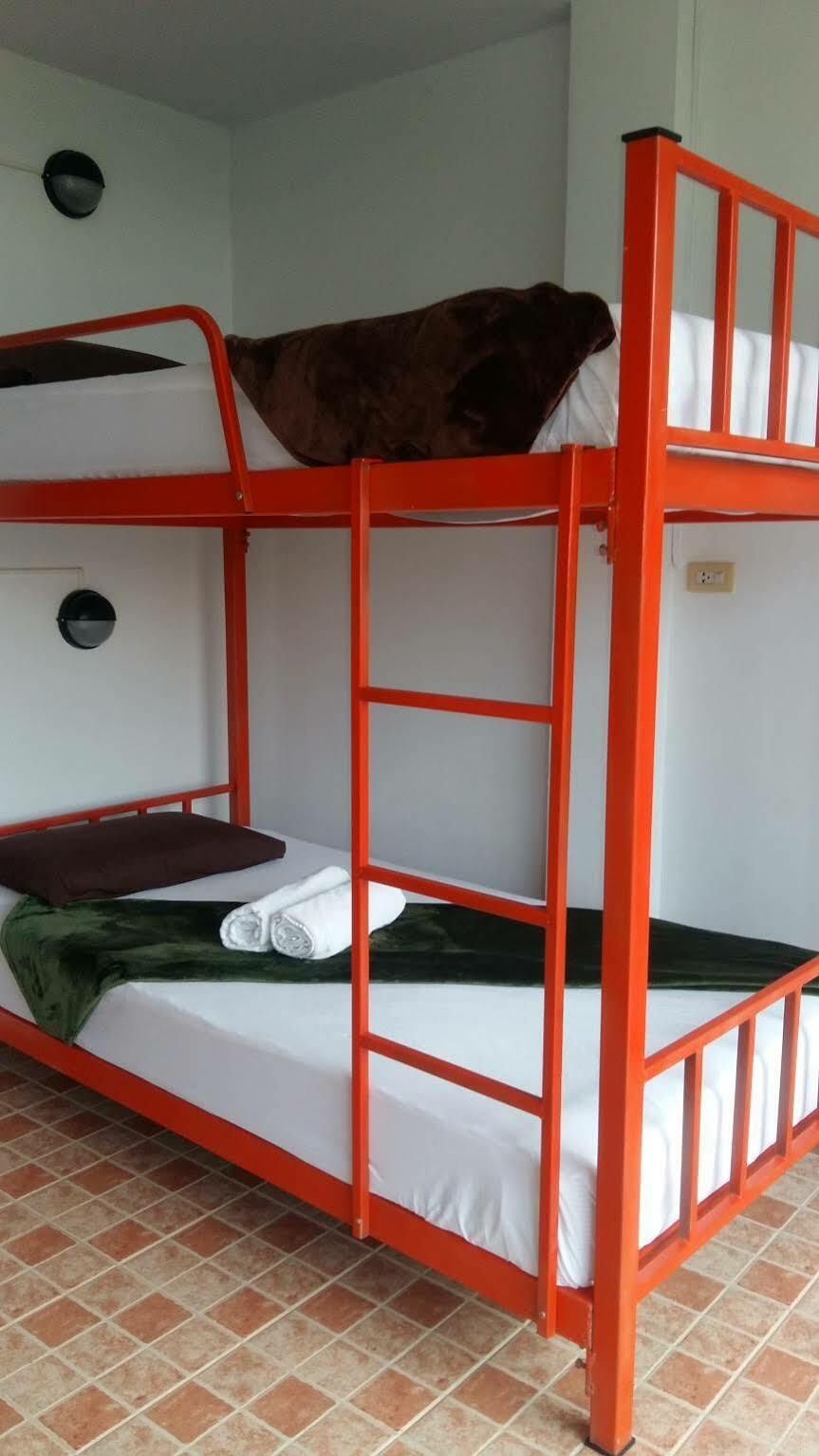 Fan Dee Hostel Ko Lanta Екстериор снимка